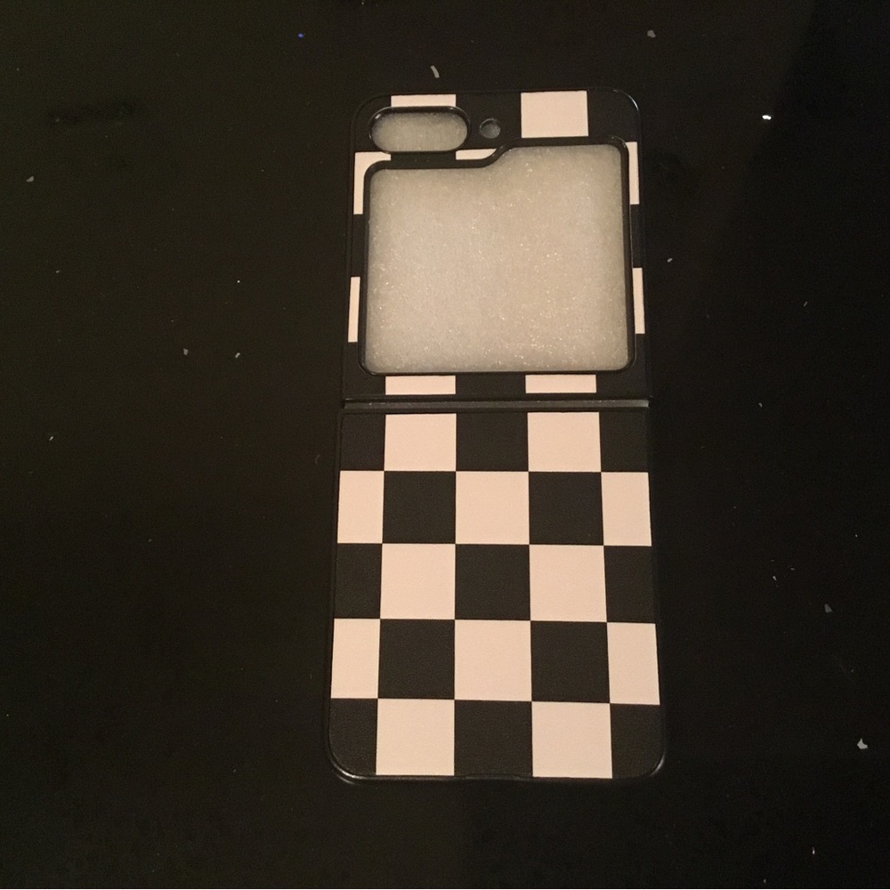 Galaxy Z flip 5 phone case